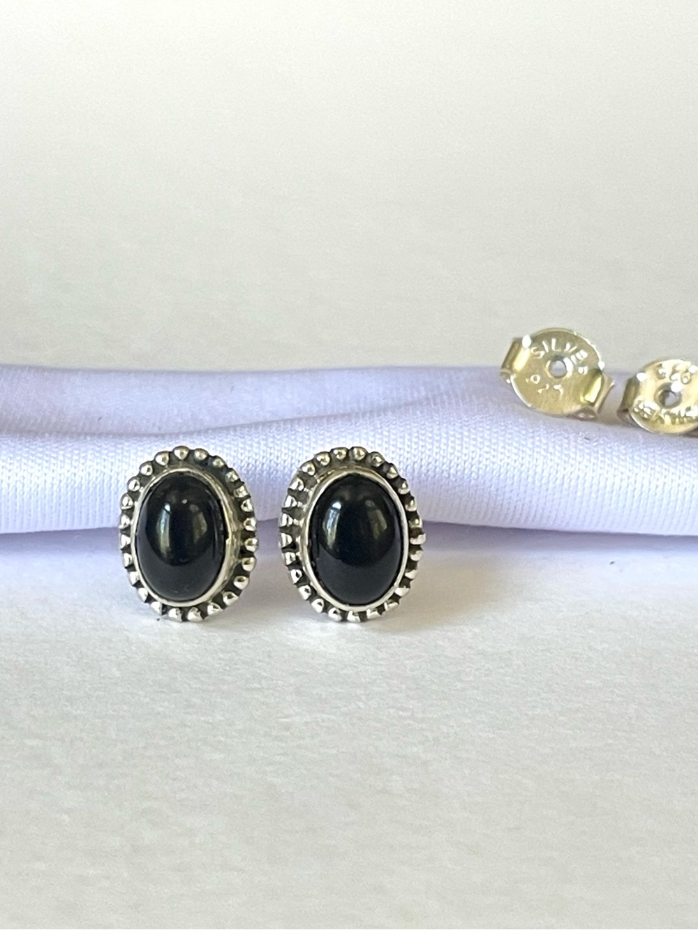 Natural Black Onyx
925 Sterling Silver Oval Stud Earrings. “BOHO”